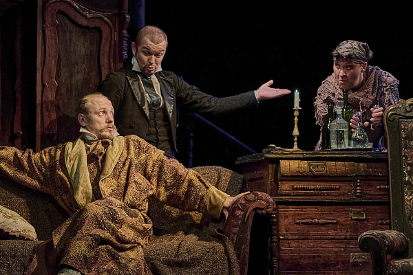 фотография Женитьба. Фантасмагория